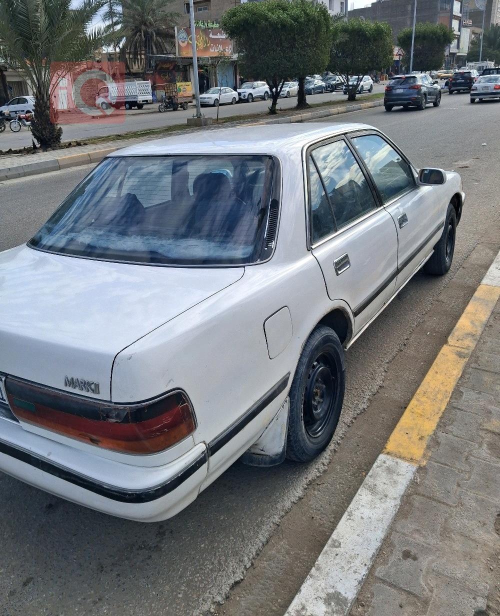 تويوتا II مارك